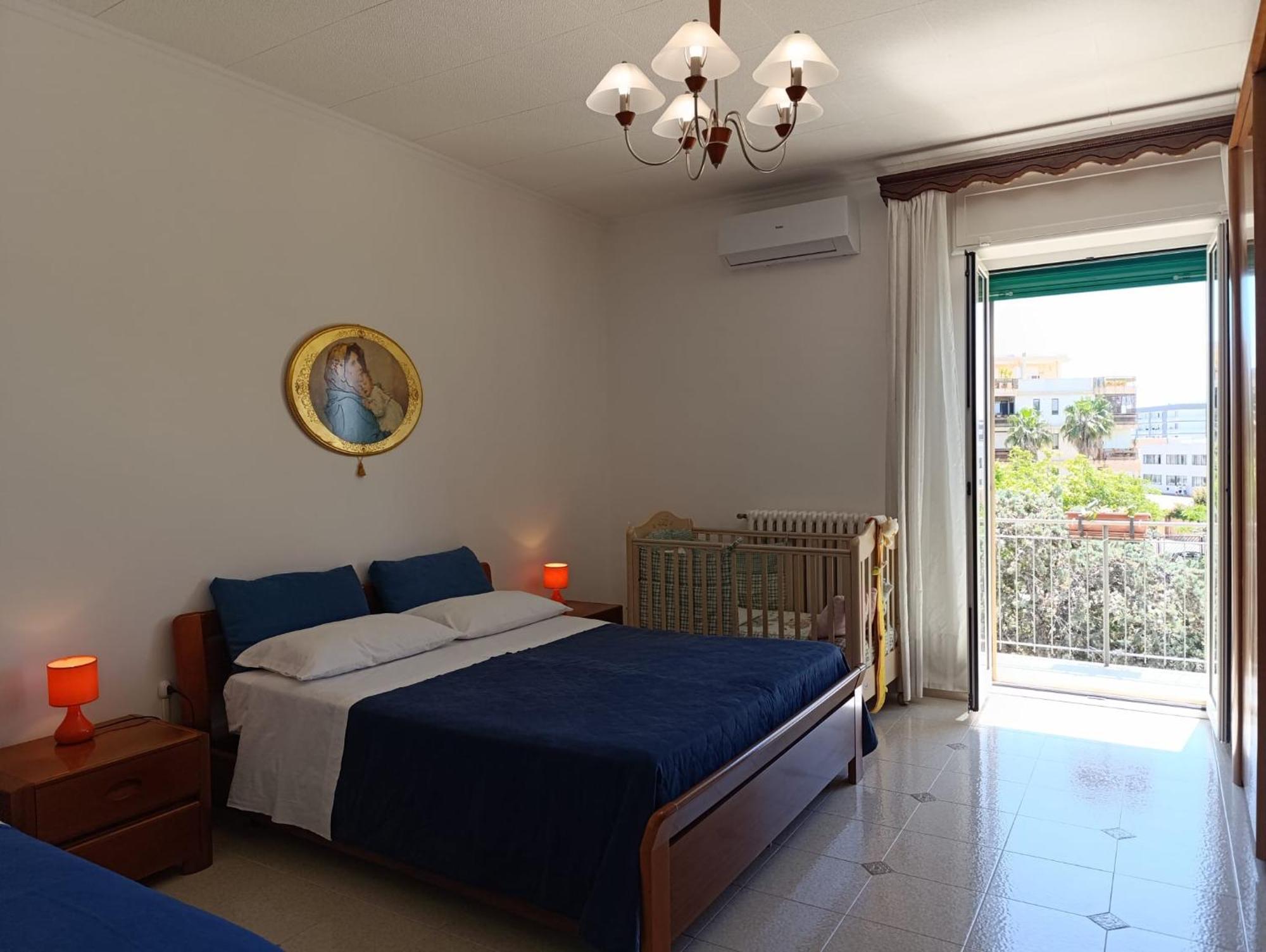 Ferienwohnung Le Rondini Trani Exterior foto